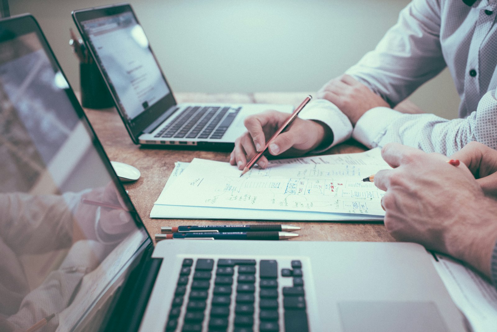 Documentation Checklist for Cross-Border Commodity Shipments